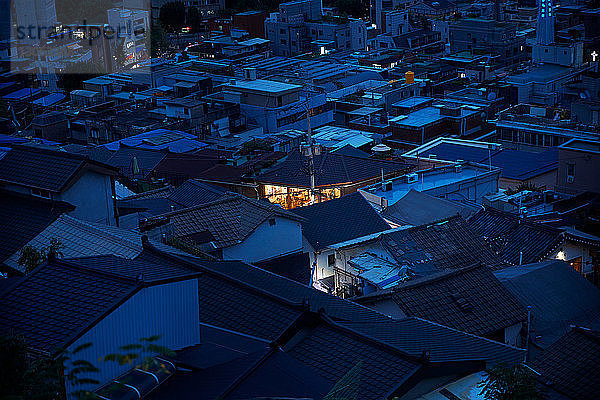 Township bei Nacht  Seoul  Südkorea