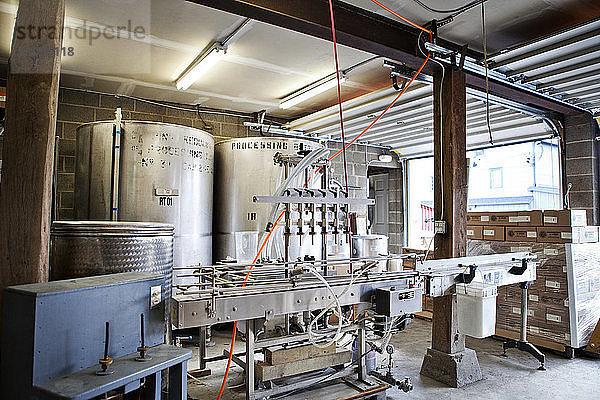 Maschinen in der Destillerie