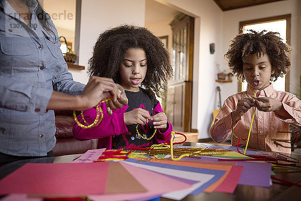 Familienhandwerk zu Hause