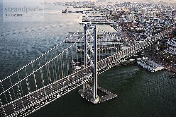 Luftaufnahme der Bay Bridge