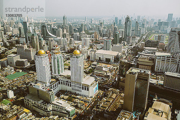 Luftaufnahme von Wolkenkratzern in der Stadt