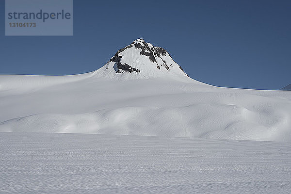 Verschneiter  sonniger Colony Glacier  Knik Valley  Anchorage  Alaska  USA