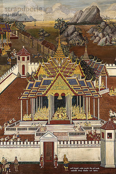 Goldene Pagode in den Wandmalereien des Wat Phra Kaew  Großer Palast; Bangkok  Thailand