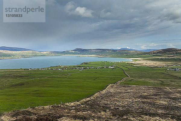 Dingle-Halbinsel auf dem Wild Atlantic Way; Grafschaft Kerry  Irland