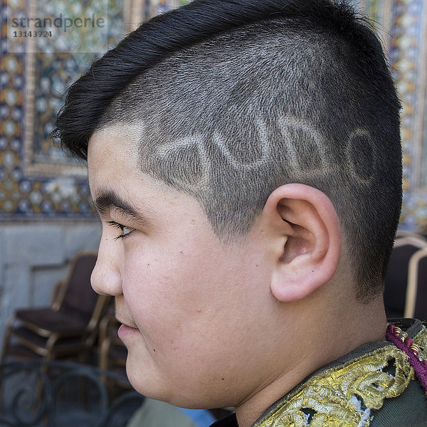 Usbekistan  Samarkand  Junge  Porträt