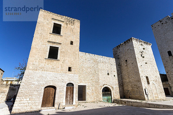 Italien  Apulien  Bisceglie  das Schloss