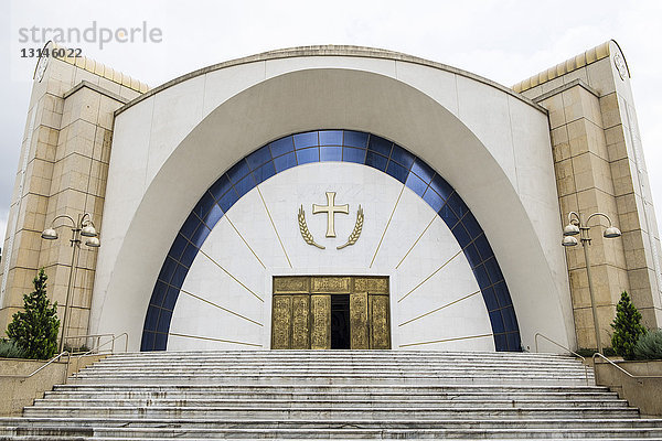 Albanien  Tirana  Autokephale Orthodoxe Kirche