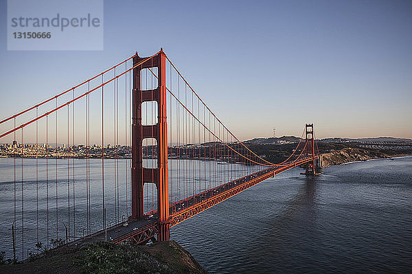 Erhöhte Ansicht der Golden Gate Bridge  San Francisco  USA