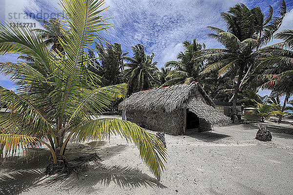Das Haus des Pastors in der Siedlung Palmerston auf dem Palmerston-Atoll  Cookinseln