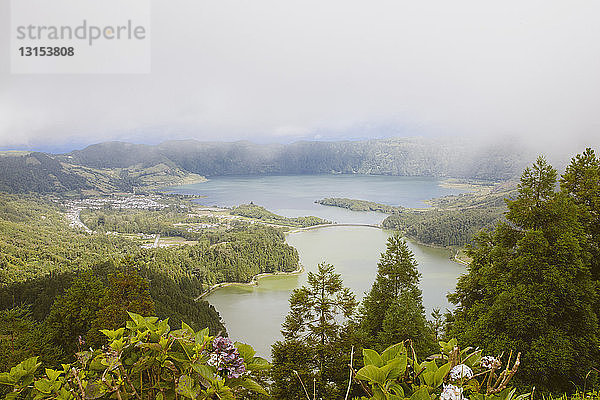 Lagoa das Sete Cidades  Sao Miguel  Azoren