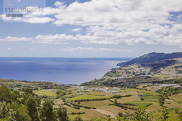 Blick auf den Atlantik  Sao Miguel  Azoren