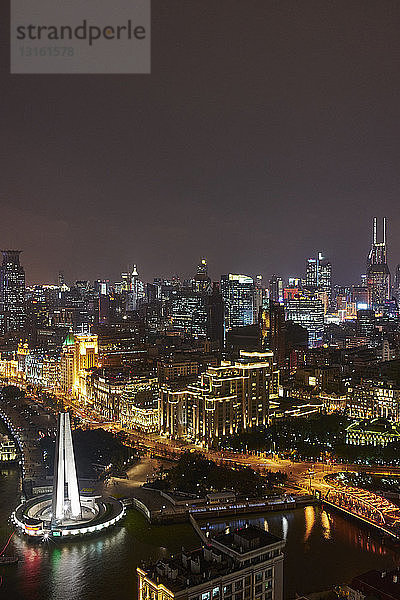 Der Bund bei Nacht  Shanghai  China