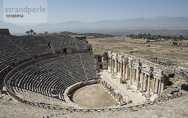 Ansicht eines Amphitheaters in Hierapolis  Kappadokien  Anatolien  Türkei