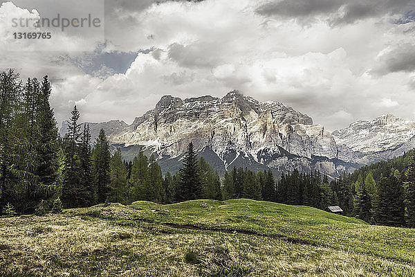 Bergblick  Alta Badia Südtirol  Italien