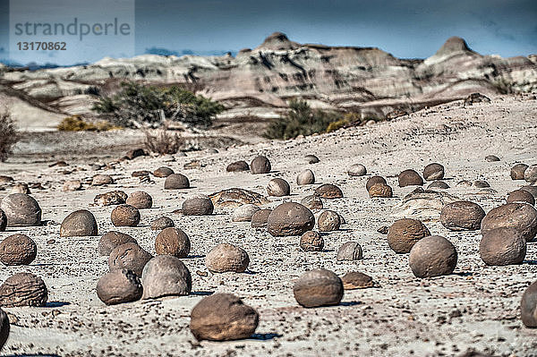 Sphärische Felsformationen  Valle de la Luna  Provinz San Juan  Argentinien