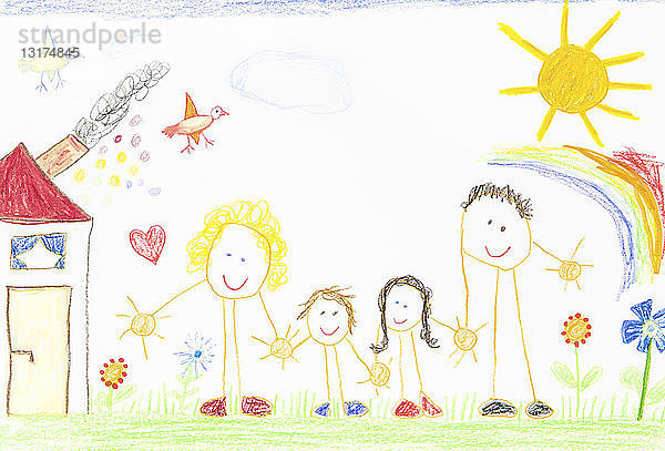 Kinderzeichnung  glückliche Familie mit Haus  Garten  Sonnenschein und Regenbogen