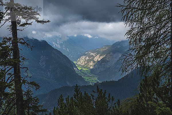 Österreich  Bundesland Salzburg  Berchtesgadener Alpen  Blick vom Persailhorn