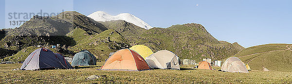 Russland  Oberes Baksan-Tal  Kaukasus  Elbrus-Basislager