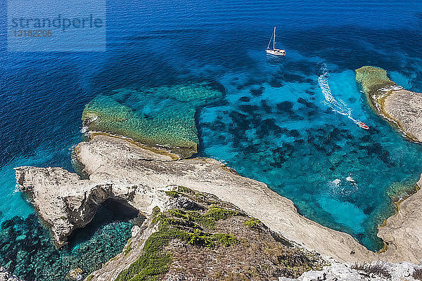 Korsika  Mittelmeerküste
