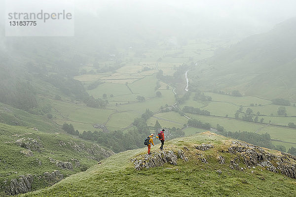 England  Langdale Valley  Gimmer Crag  Bergsteiger  Paar