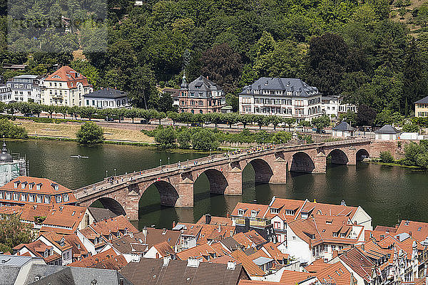 Deutschland  Baden-Württemberg  Heidelberg  Neckar  Charles-Theodore-Brücke