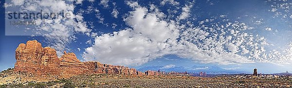 Rocks of the Windows Section  Arches-Nationalpark  in der Nähe von Moab  Utah  Vereinigte Staaten  Nordamerika