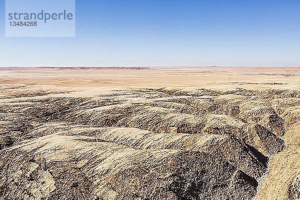 Luftaufnahme  zerklüftete Trockenlandschaft  Kuiseb Canyon  Namib-Naukluft-Nationalpark  Namibia  Afrika
