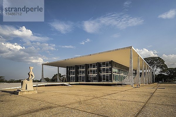 Supremo Tribunal Federal  Oberstes Bundesgericht  Architekt Oscar Niemeyer  BrasÃlia  Bundesdistrikt  Brasilien  Südamerika