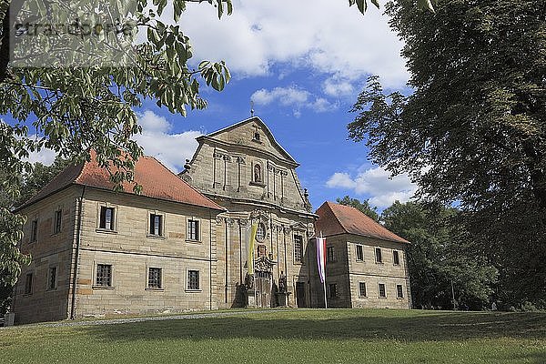 Barbaraberg  Reste der ehemaligen Wallfahrtskirche St. Barbara  Neustadt an der Waldnaab  Oberpfalz  Bayern  Deutschland  Europa