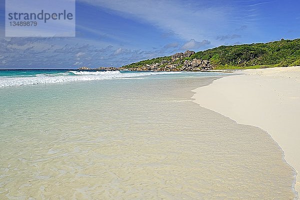 Traumhafter Strand Grand Anse  Insel La Digue  Seychellen  Afrika