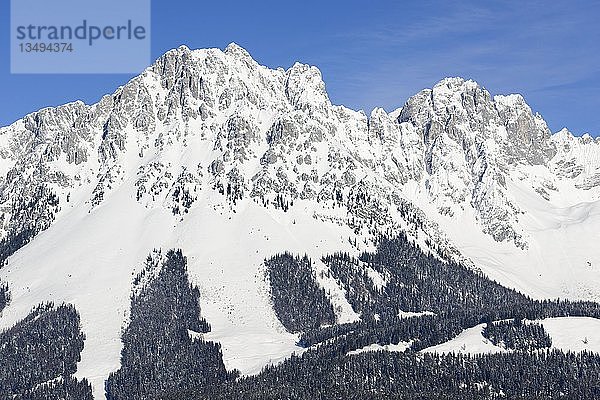 Ellmauer Halt mit Schnee im Winter  Wilder Kaiser  Tirol  Österreich  Europa