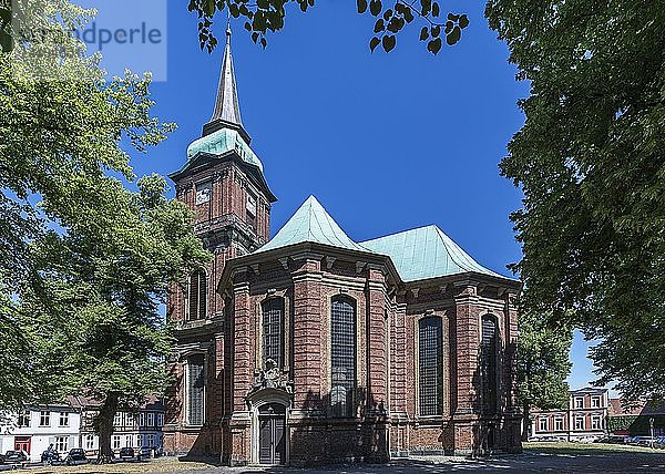 Schelfkirche  barocke Backsteinkirche frühes 18. Jahrhundert  Schwerin  Mecklenburg-Vorpommern  Deutschland  Europa
