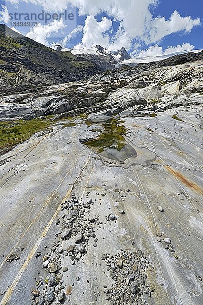 Gletscherabschnitt unterhalb des Schlattenkees  an der Schwarzen Wand  Hoher Zaun und Großvenediger  Nationalpark Hohe Tauern  Osttirol  Österreich  Europa