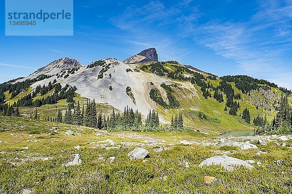 Schwarzer Stoßzahn  Vulkanische Berge  Garibaldi Provincial Park  British Columbia  Kanada  Nordamerika