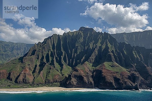 Zerklüftete Na Pali-Küste  Luftaufnahme  Kaua'i  Hawai'i  Polynesien