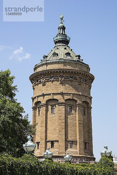 Wasserturm  Friedrichsplatz  Mannheim  Baden-WÃ¼rttemberg  Deutschland  Europa