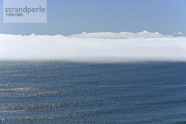 Nebelsee über dem Meer  Ancud  Chiloe  Patagonien  Chile  Südamerika