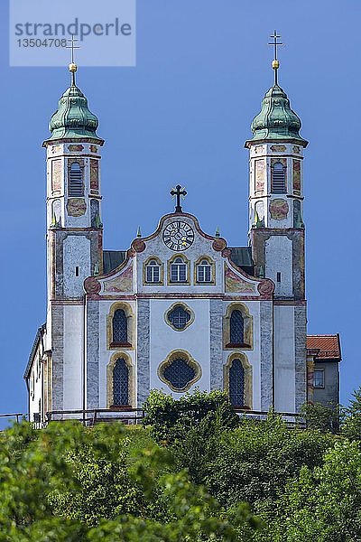 Barocke Kalvarienbergkirche  Bad Tölz  Oberbayern  Deutschland  Europa