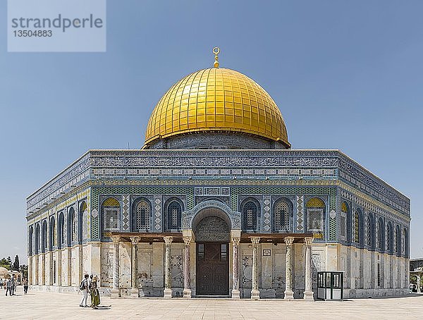 Verzierte Fassade und goldene Kuppel  Felsendom  auch Qubbat As-sachra  Kipat Hasela  Tempelberg  Altstadt  Jerusalem  Israel  Asien