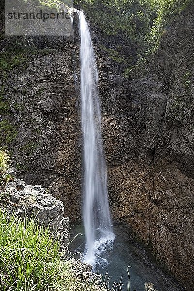 Wasserfall  Stuibenfall  Oytal  bei Oberstdorf  AllgÃ¤u Alpen  OberallgÃ¤u  AllgÃ¤u  Bayern  Deutschland  Europa