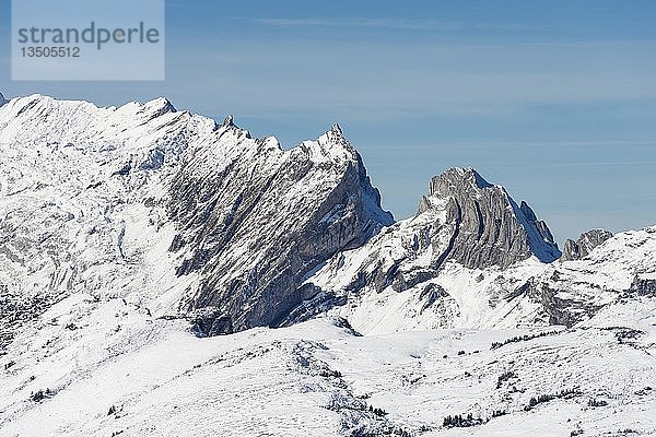 Markante Berge in den Appenzeller Alpen  Kanton Appenzell Innerrhoden  Schweiz  Europa