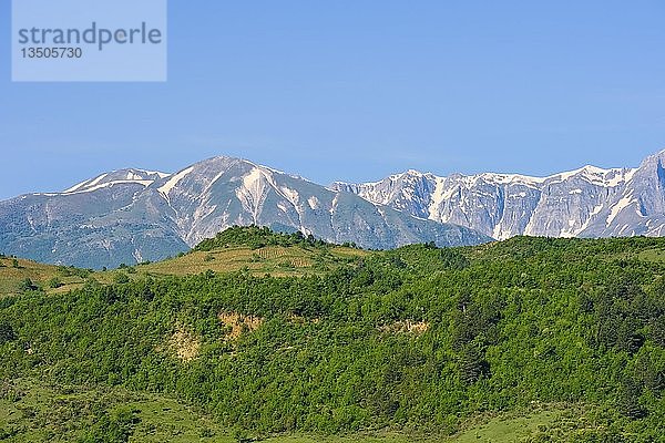 Nemërçka-Gebirge  bei Leskovic  Region Korça  Korca  Albanien  Europa