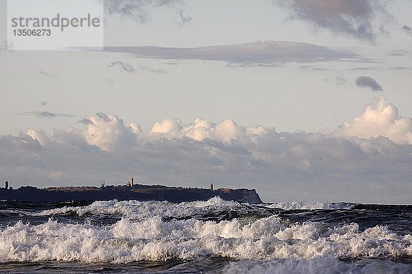 Kap Arkona hinter Wellen  die Ostsee  Insel Rügen  Mecklenburg-Vorpommern  Deutschland  Europa