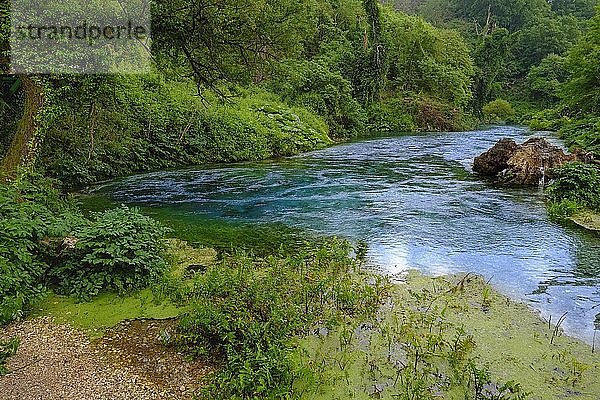 Karstquelle Blaues Auge  Syri i Kalter  Fluss Bistrica  bei Saranda  Qark Vlora  Albanien  Europa