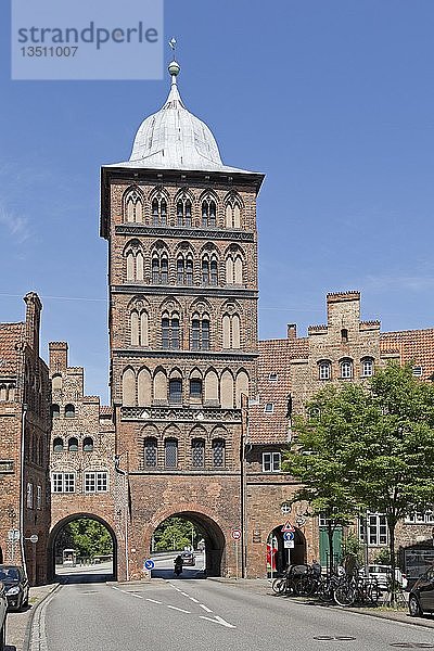 Burgtor  Lübeck  Schleswig-Holstein  Deutschland  Europa