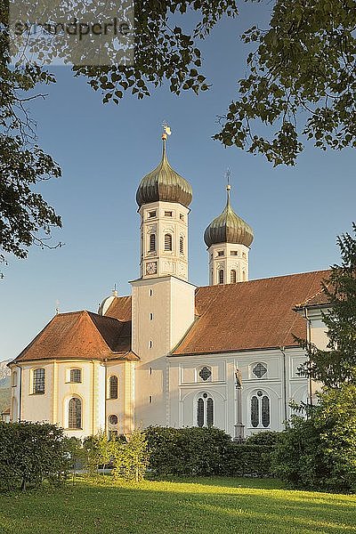 Kloster Benediktbeuren  Benediktinerkloster  Benediktbeuren  Oberbayern  Bayern  Deutschland  Europa