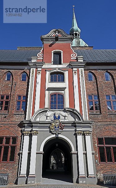 Westportal  Eingang zum Rathaus von Stralsund  Altstadt  Hansestadt Stralsund  UNESCO-Welterbe  Mecklenburg-Vorpommern  Deutschland  Europa  PublicGround  Europa