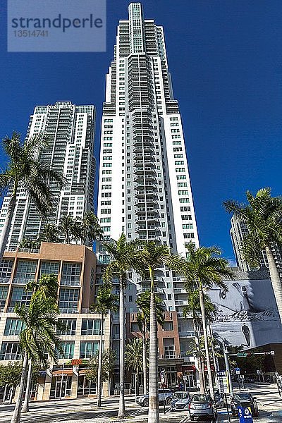 Skyline  Biscayne Boulevard  Stadtzentrum  Miami  Miami-Dade County  Florida  USA  Nordamerika