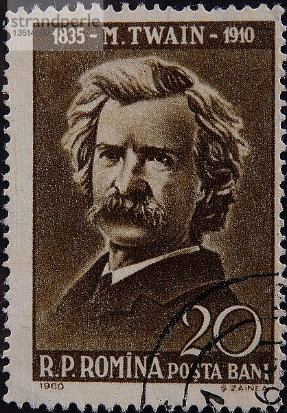 Mark Twain oder Samuel Langhorne Clemens  ein amerikanischer Schriftsteller  Porträt auf einer rumänischen Briefmarke  Rumänien  Europa