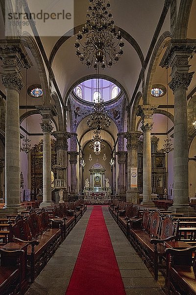 Innenraum mit Altarraum  Kirche Nuestra Señora de la Concepción  La Orotava  Teneriffa  Kanarische Inseln  Spanien  Europa